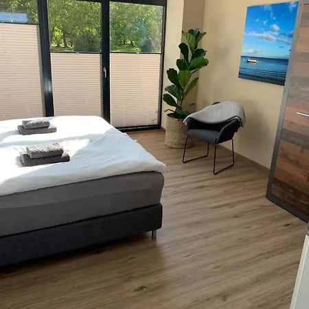 Διαμέρισμα 1 Am Herrenhaus Ahrensbok